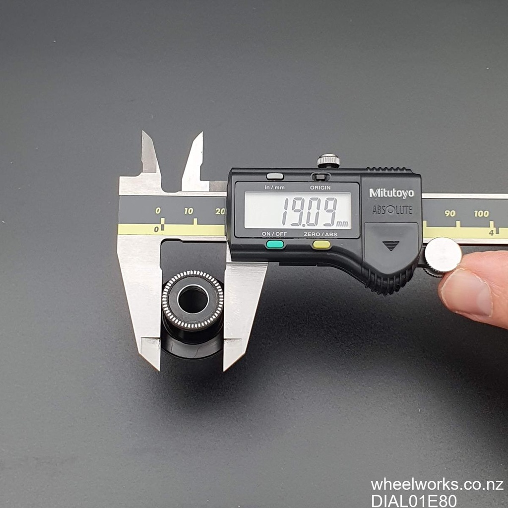 DIAL01E80-003.jpg