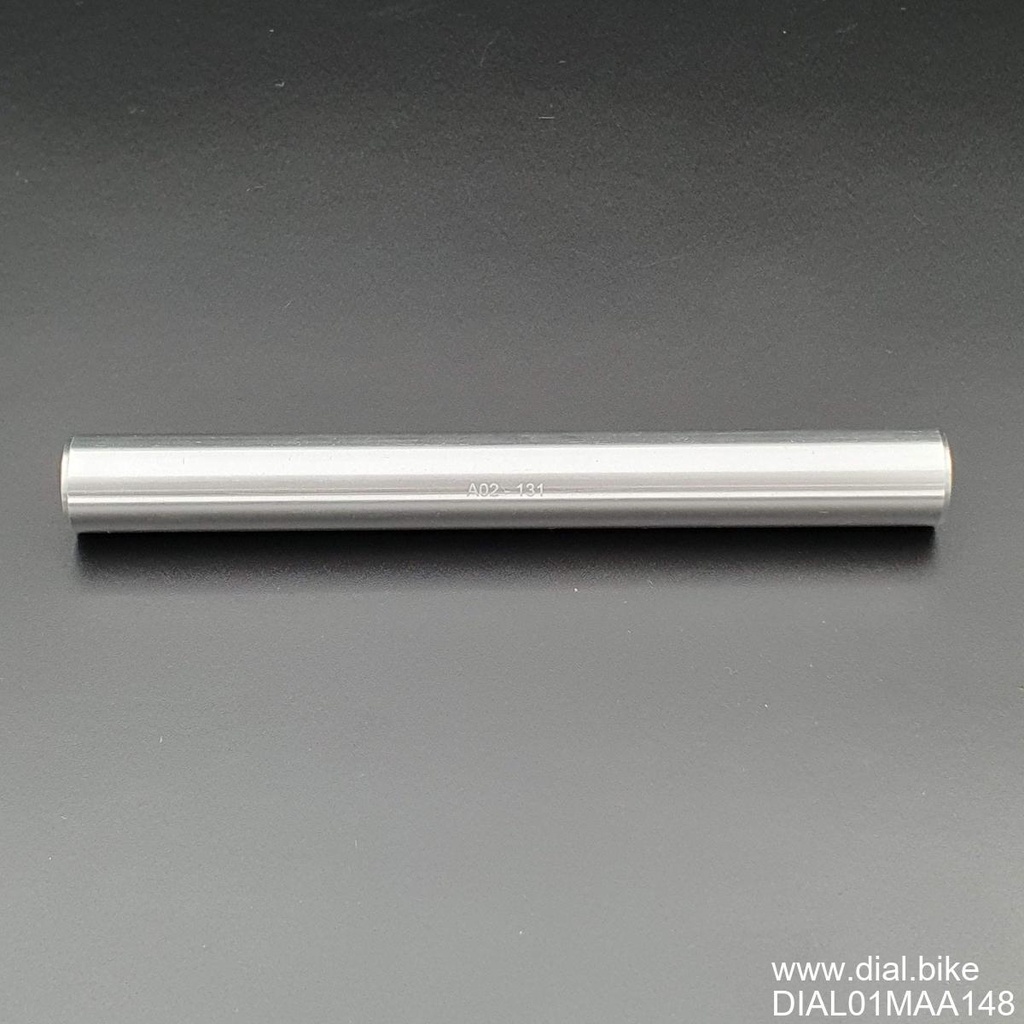 [DIAL01MAA148] Dial small part: Dial axle, Aluminium, 148mm. Length 131mm