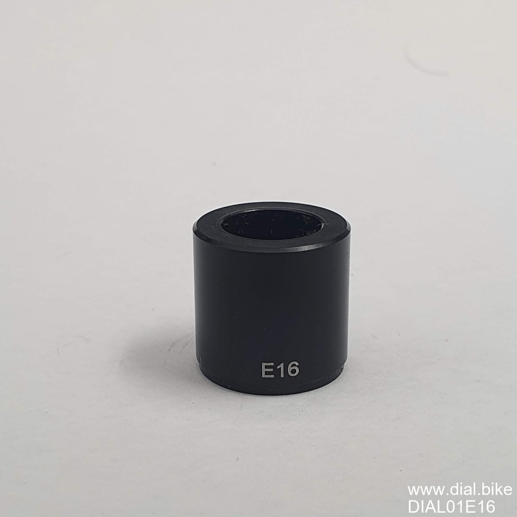 [DIAL01E16] Dial small part, Endcap, Rear, 12mm thru-axle, labelled as E16