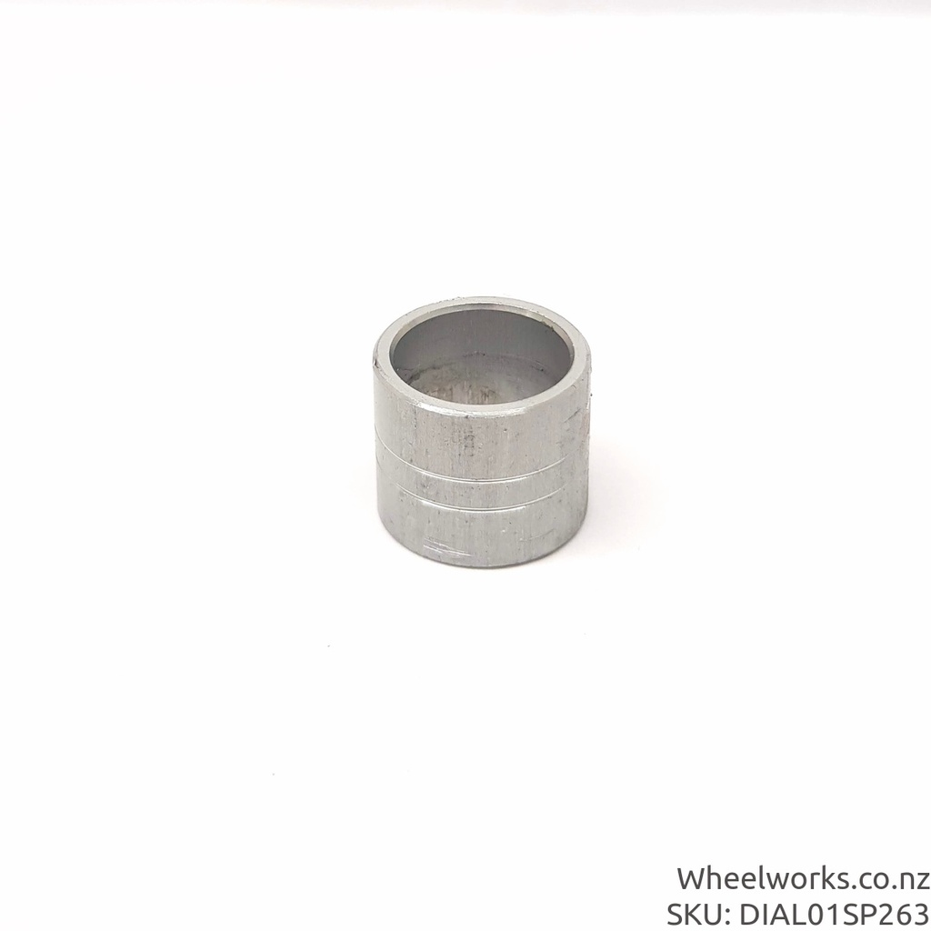 Dial small part: Dial freehub body bearing spacer. Fits all Dial 4 bearing freehub bodies 15.7mm