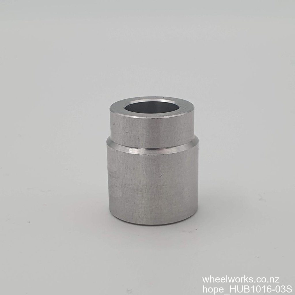 Hope Pro4 endcap.  Right side.  Shimano 12 Microspline for X12.  Only fits pre-2021 Microspline freehub bodies with two bearings.